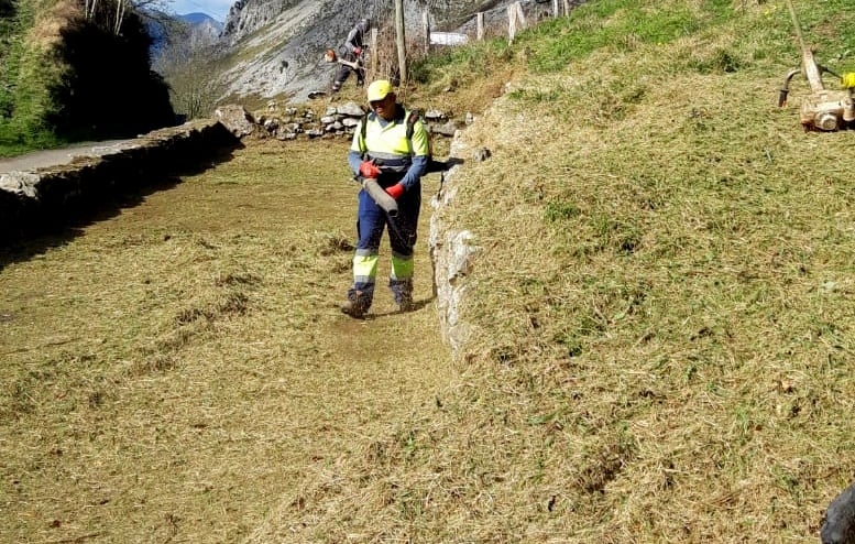 A Pendueles también le llega el turno….