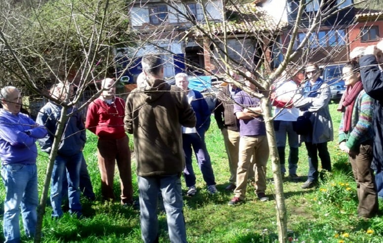 Interesante curso de Agricultura Ecológica en Riegu….