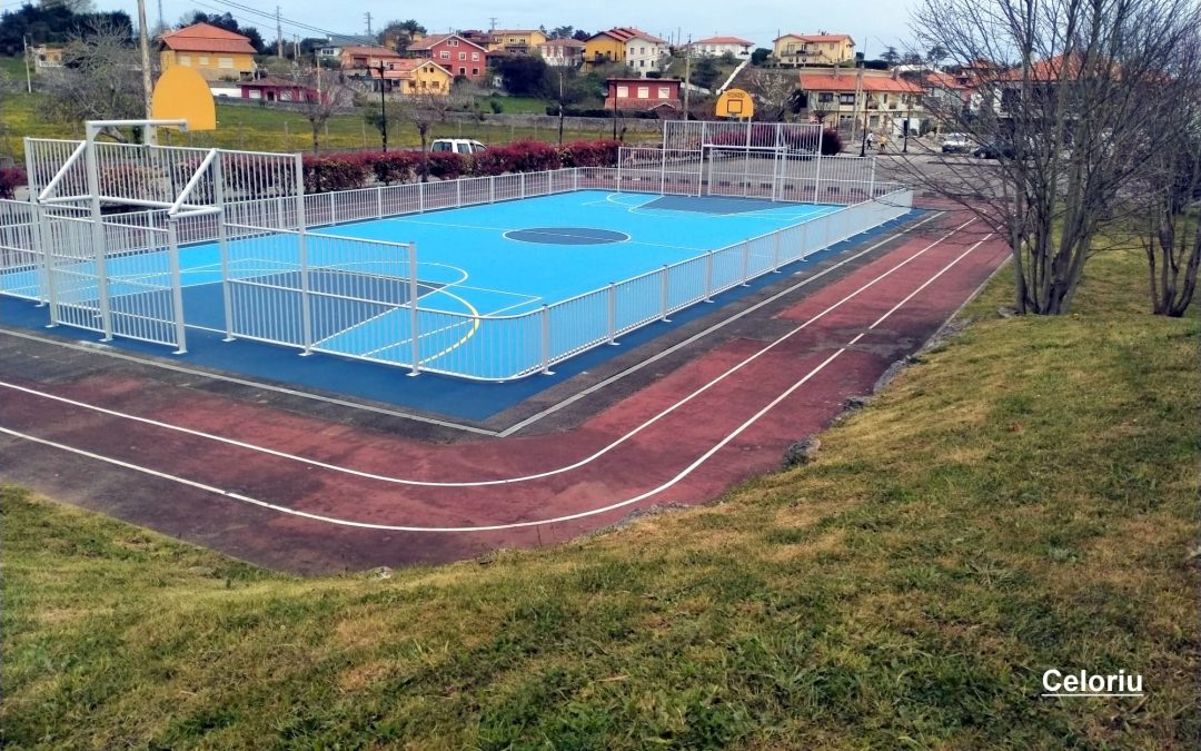 Poniendo guapos los parques infantiles y áreas recreativas….