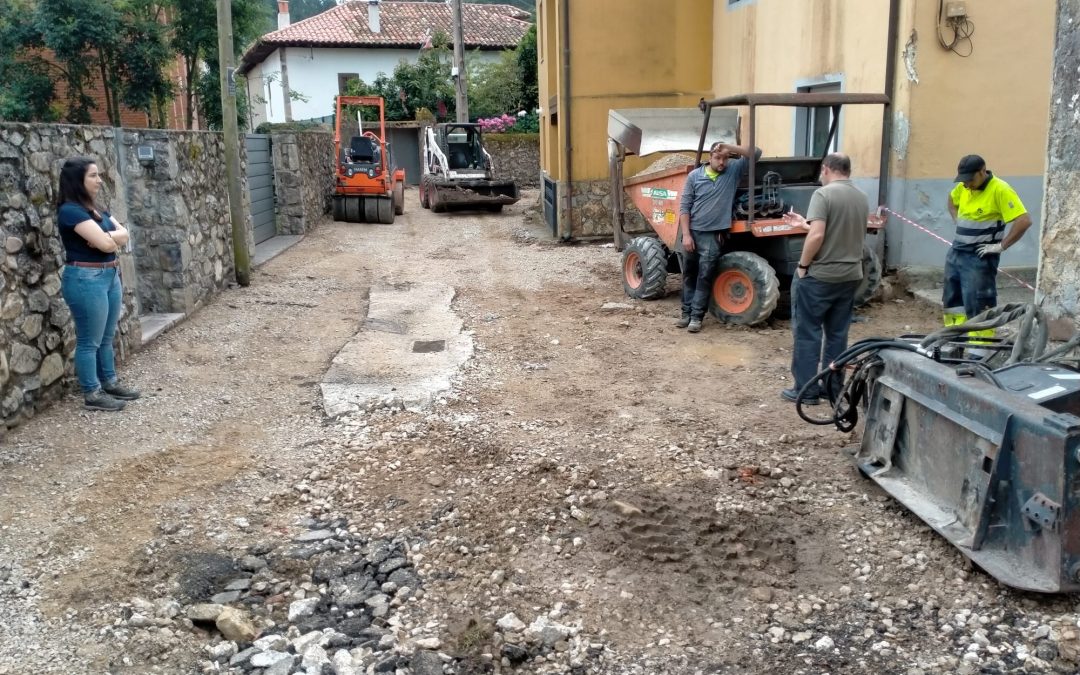 Ya han dado comienzo las obras en el camino del cementerio de San Roque del Acebal….