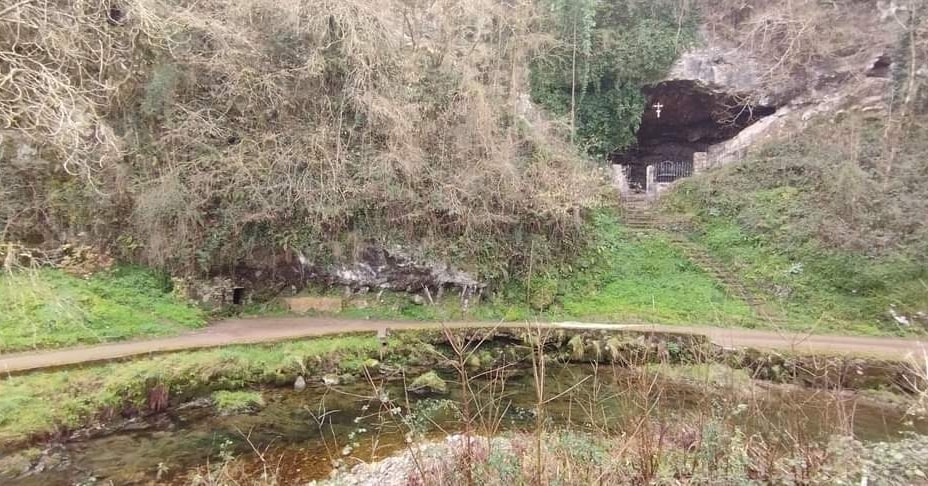 El Ayuntamiento de Llanes adjudica en 200.000 euros las obras de pavimentación en Villahormes y en l…