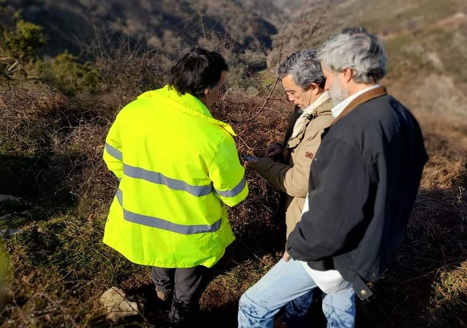 Xuan Valladares, incansable en su compromiso por la recuperación y la limpieza de montes y pastos….