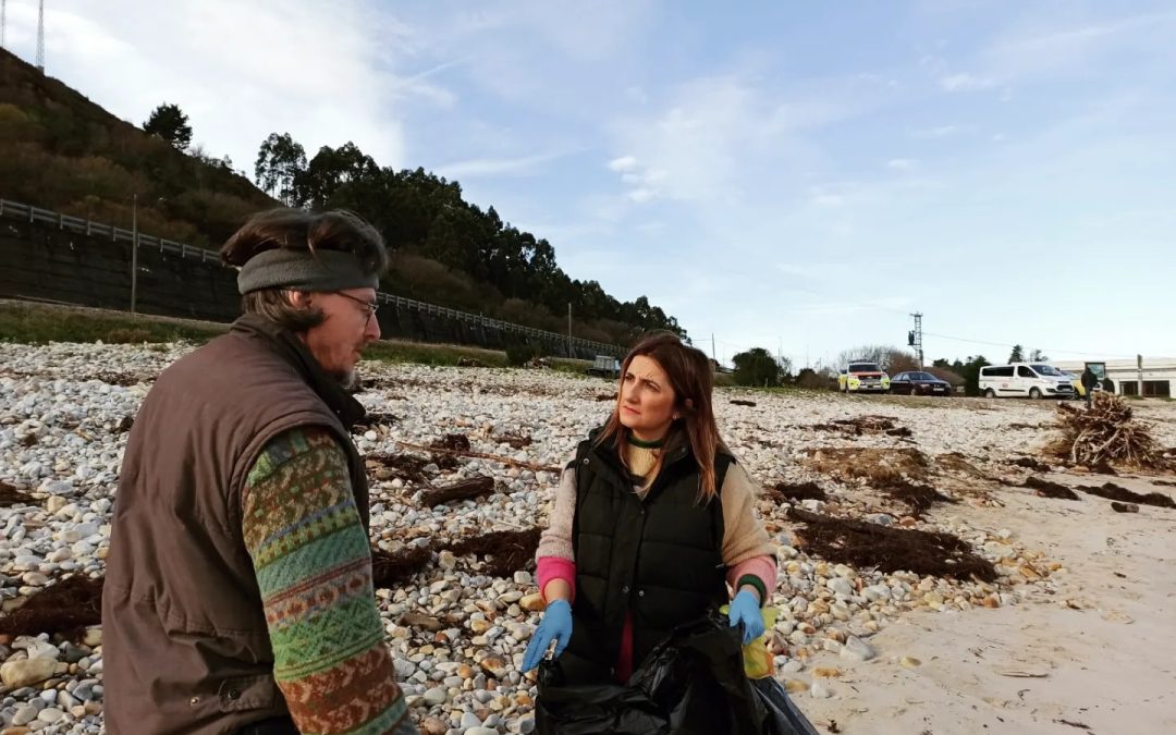 Dispositivo de voluntariado para la limpieza de la playa de San Antolín….