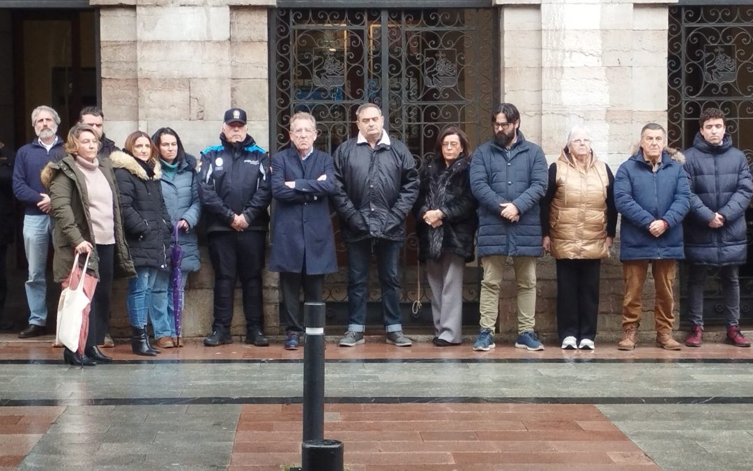 Nuestro pesar y nuestra solidaridad con los fallecidos en el incendio de Valenci…